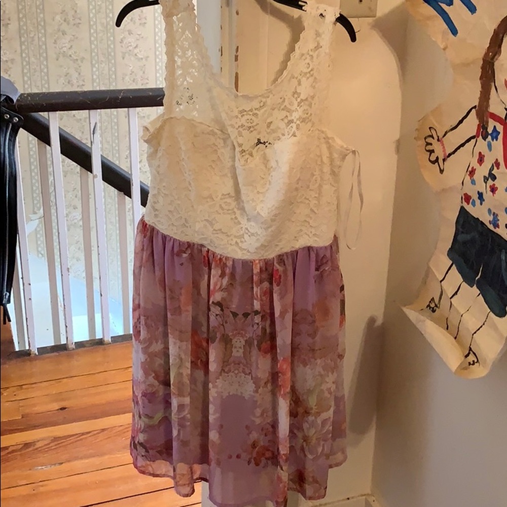 Women’s dress, worn once. like new!